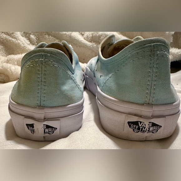 HAND PAINTED VANS FEATURING DISNEYS STITCH Sz7.5 OHANA BLUE HAWAIIAN BREEZES - Picture 4 of 9